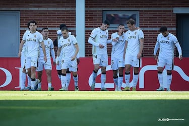 El Ceuta rompe la lógica económica de Segunda