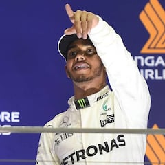 Hamilton defiende a Vettel y la tiene con un fan en 'Instagram'
