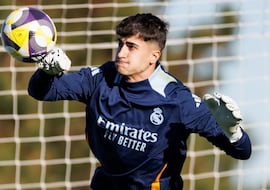 Javi Navarro y el espejo de Courtois: “Tiene ese don”