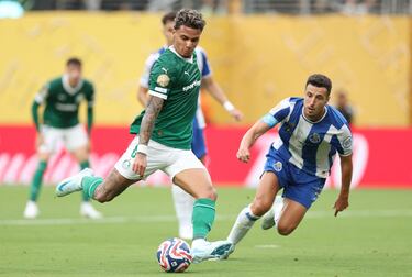Manchester United may be about to move for this sought-after Club World Cup star