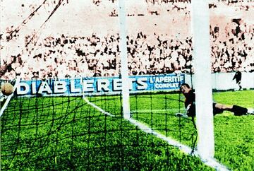 El primer gol del Real Madrid en Europa lo marc¨®, Miguel Mu?oz, fue en 1955 en casa del Servette, Suizo.