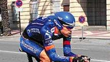 <B>EL CONSEJO DE LUCHO.</b> El colombiano Víctor Hugo Peña pidió consejo a su compatriota Lucho Herrera para triunfar en Europa y este le dijo que debía empezar por ganar la Vuelta a Murcia.