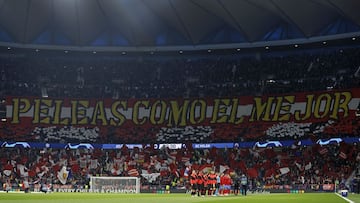 Mosaico de la afici&oacute;n del Atl&eacute;tico contra el Milan.