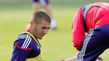 Benzema no jugará ante Bielorrusia por lesión