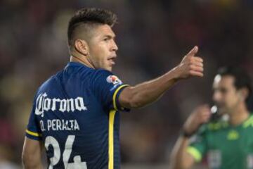 Oribe Peralta le dio un respiro a la continuidad del técnico Nacho Ambriz.