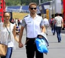 Button y Jessica Michibata se han casado en Hawai