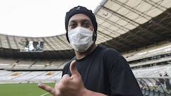 Ronaldinho tests positive for coronavirus