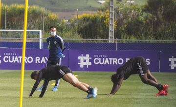 Valladolid. 11/5/2020. 
Salisu, en el entrenamiento.