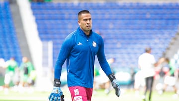 Miguel Jimenez of Puebla during the 1st round match between Puebla and Santos as part of the Torneo Apertura 2024 Liga MX at Cuauhtemoc Stadium on July 05, 2024 in Puebla , Puebla, Mexico.
