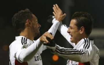 El 2015 no pudo terminar de mejor manera para Chicharito, quien anotó el único gol del Bayer Leverkusen en la victoria sobre el Ingoldstadt en la jornada 17 de la Bundesliga. Así, Hernández alcanzó los 19 goles con la playera del club alemán en todas las competencias (Liga, Copa y Champions League).