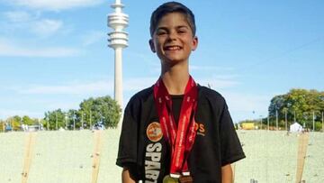 Michi terminó la maratón de Múnich con 14 años.