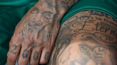 The hilarious spelling mistake on this tattoo that covered his whole back