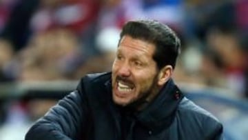 Simeone durante el partido.