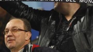 148 peñas y 9.250 mensajes pro Mourinho