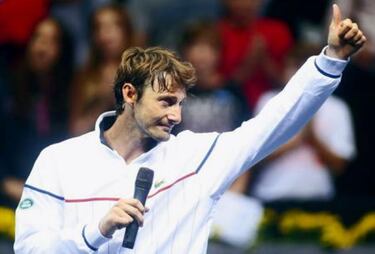 El tenis rinde tributo a Ferrero