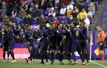 0-1. Nacho Fernández celebró el primer gol.l.