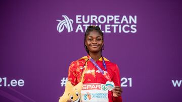 La saltadora de 19 años se proclamó subcampeona europea Sub-20 de longitud y después, en el Mundial Sub-20, logró la plata en triple salto terminado quinta también en longitud. Su familia procede de Nigeria, nació en Marruecos y llegó a España en patera c
