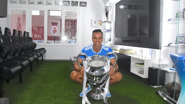 Helios José Rivero en su casa de Santa Brígida.