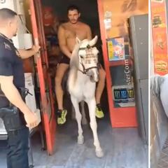 Un hombre va a hacer la compra montado a caballo y la Policía le desaloja de la tienda en Elche