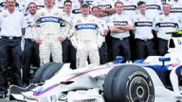 <b>FOTO DE FAMILIA. </b>El proyecto de BMW en los grandes premios ya tiene fecha de caducidad, la marca no seguirá en la F-1.