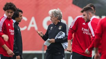 Jorge Jesus en un entrenamiento del Benfica.