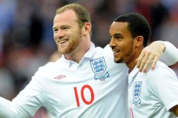 Entre Wayne Rooney y Theo Walcott suman 7 goles en duelos oficiales el 2015.