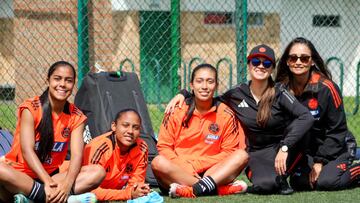 Apoyo de 7 mil millones de pesos del gobierno nacional a la FCF para la realización del Mundial Femenino sub-20.