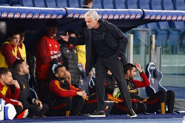 Mourinho: “Hay gente que sale de casa y echa de menos el postre de su abuela”