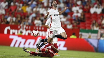 Gonalons durante un partido con el Sevilla FC.