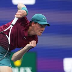 Sinner vuelve a semifinales y espera rival: Alcaraz o Fritz