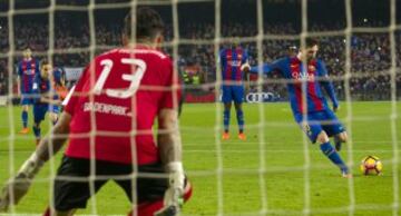 El argentino es el segundo jugador en activo con más penaltis marcados. 13 temporadas en Primera con el Barcelona. Máximo goleador de LaLiga con 332 tantos.