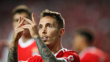 LISBON, PORTUGAL - SEPTEMBER 06: Alex Grimaldo of SL Benfica celebrates after scoring his team's second goal during the UEFA Champions League group H match between SL Benfica and Maccabi Haifa FC at Estadio do Sport Lisboa e Benfica on September 6, 2022 in Lisbon, Portugal. (Photo by Joao Rico/DeFodi Images via Getty Images)