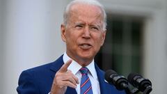 El presidente de los Estados Unidos, Joe Biden, hace gestos mientras habla durante las celebraciones del D&iacute;a de la Independencia en el Jard&iacute;n Sur de la Casa Blanca en Washington, DC, el 4 de julio de 2021. 