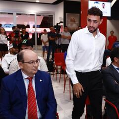 Armisticio entre Lopetegui y Castro en el homenaje a Munir