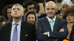 Villar, junto a Infantino, presidente de la FIFA.