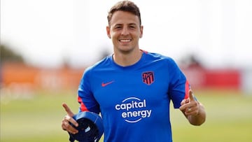 Santiago Arias, en un entrenamiento con el Atl&eacute;tico.