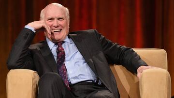 El ex mariscal de campo de Steelers explotó en contra de Antonio Brown, quien ha estado en todos los reflectores de la liga por su mal comportamiento.