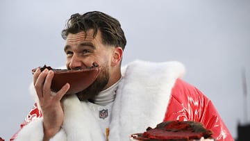 The Kansas City receiver surpassed Tony Gonzalez’s historic record to become the player with the most touchdown receptions on the Chiefs.