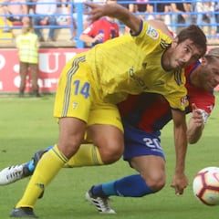 Oficial: Aitor Fernández abandona el Extremadura