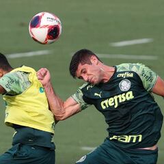 Los días más difíciles de Kuscevic en Palmeiras