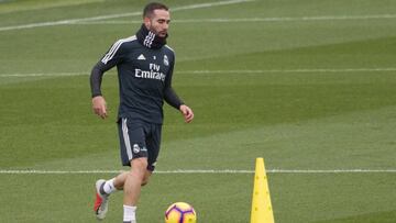 Dani Carvajal entrena en Valdebebas