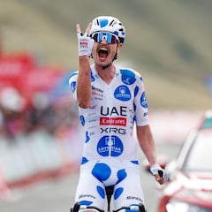 Ayuso trabaja y Almeida ataca, pero el jefe es Vingegaard