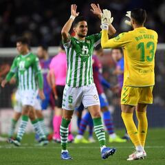 Rui Silva 'complica' a Bravo