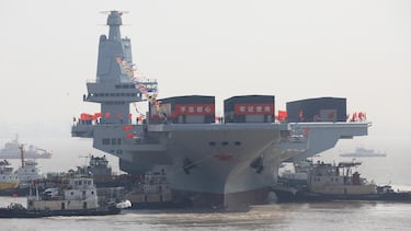 Misiles con agua y generales borrados: Xi Jinping copia a Stalin en la mayor purga en la cúpula del ejército chino