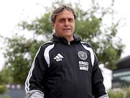 El estratega de origen argentino continuaría al frente del cuadro rosa por los siguientes partidos antes del parón por la Copa del Mundo; En esas fechas, David Beckham y compañía analizarían el futuro del banquillo