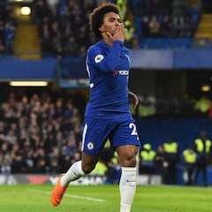 Abidal debe remodelar el plan diseñado por Robert