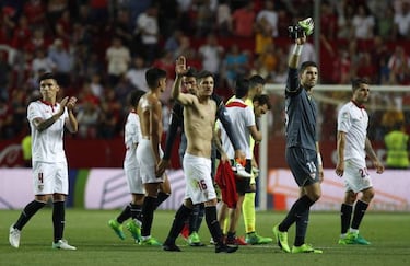 Sevilla say goodbye to five players
