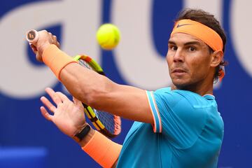 Rafael Nadal se impuso 6-3 y 6-3 sobre David Ferrer en los octavos de final del Conde de Godó de Barcelona.
