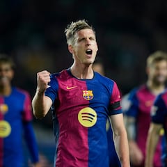 Olmo y Pau Víctor salvan su licencia y jugar con el Barça