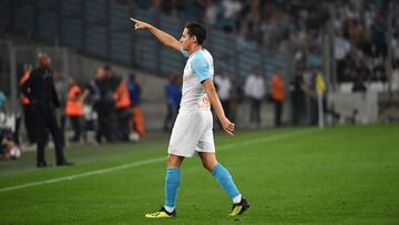 Marseille&#039;s French midfielder Florian Thauvin celebrates after scoring a goal during the French L1 football match Olympique of Marseille (OM) v EA Guingamp at the Velodrome stadium in Marseille on September 16, 2018. (Photo by Boris HORVAT / AFP)